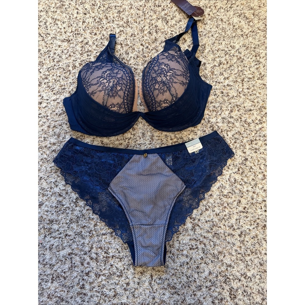 Cacique New Matching set Bra 38DDD and 14/16 Pantie Blue Lace